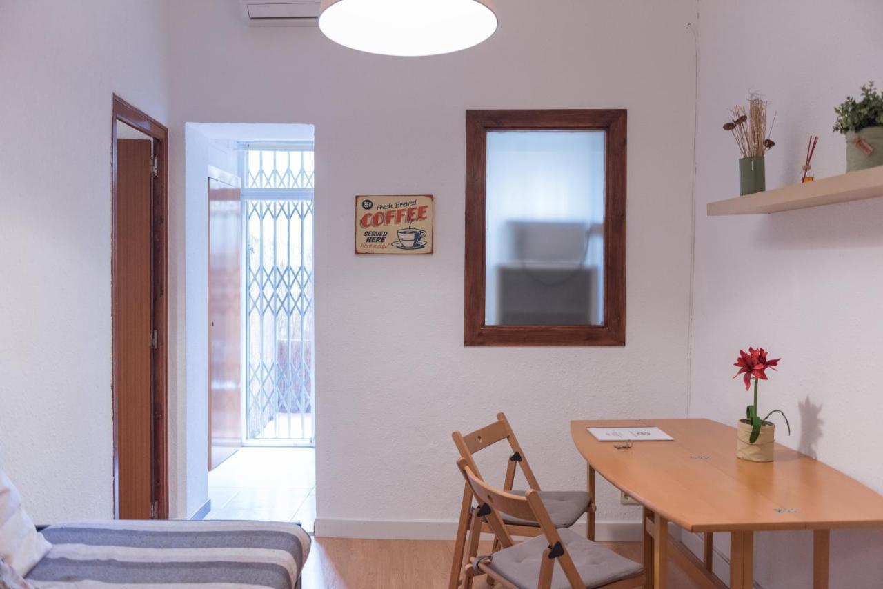Sweet Bcn Studio With Terrace Barcelona Exterior photo